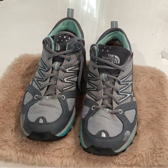 The North Face Gray and Teal Athletic Shoes - Picture 1 of 3